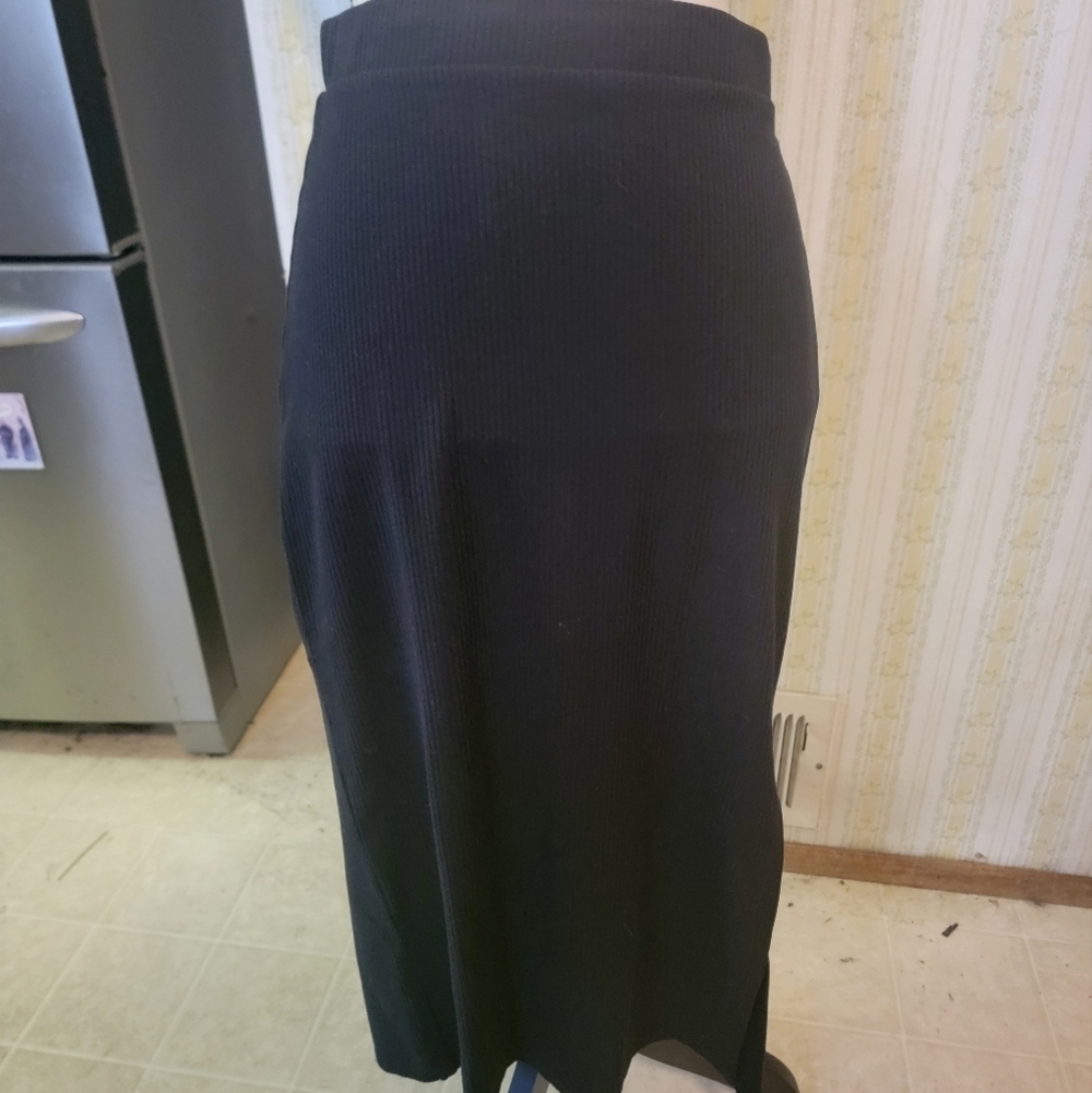 Elegant Black Women's Skirt